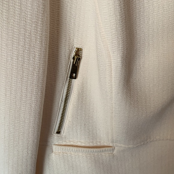 Ivory Textured Women's Jacket - Picture 5 of 6